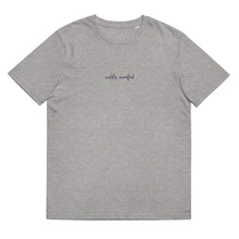 Load image into Gallery viewer, sustainable t shirt